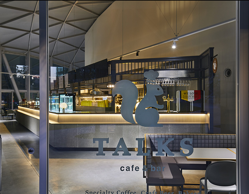 TALKS cafe & bar