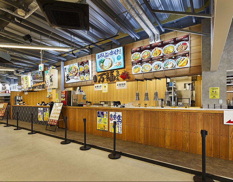 大阪・関西万博　好きやねん大阪フードコート EAST SIDE