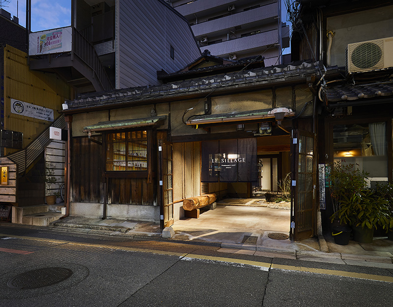 LE SILLAGE FRAGRANCE SHOP KYOTO  (ル シヤージュ 京都)